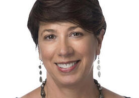 Julie Womack ’94 MSN, ’08 PhD, CNM, FNP-BC